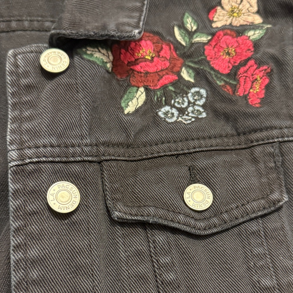 PacSun Black Jean Jacket with Red and Blue Floral Embroidery - Picture 3 of 4